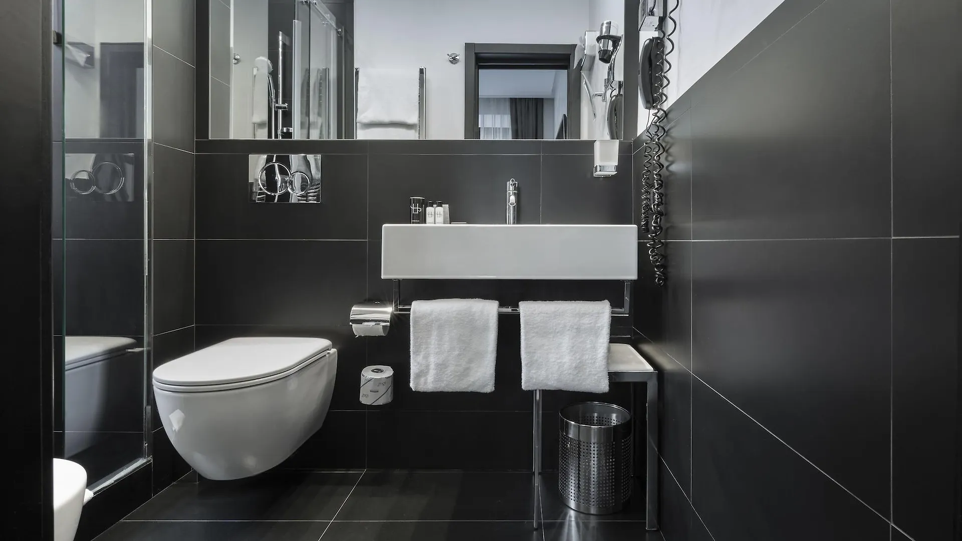 ****  Lhp Hotel Napoleon Milan Italy