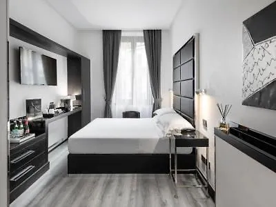 Lhp Hotel Napoleon Milan Italy