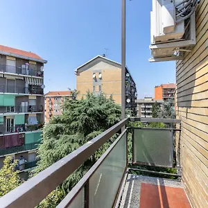 Apartment Alessia's Flat- M3 Corvetto, Mailand