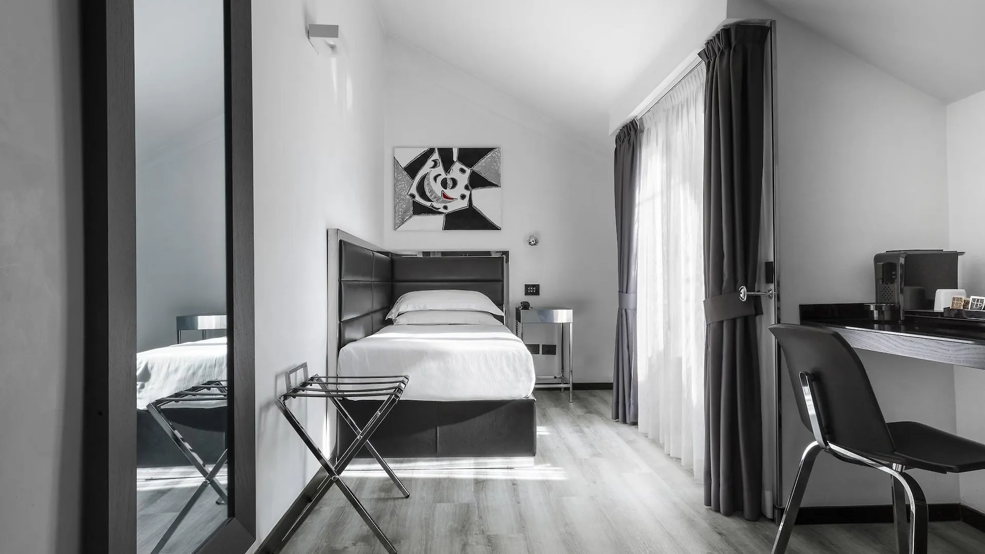 Lhp Hotel Napoleon Milan