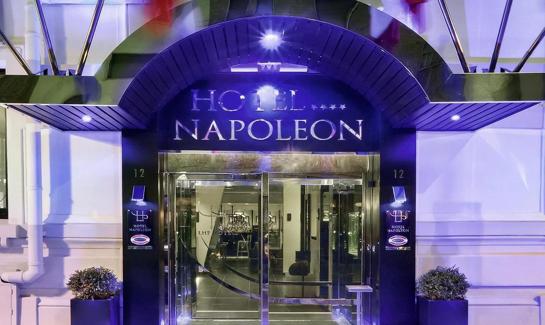 Lhp Hotel Napoleon Milan Italy